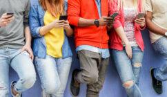 Les réseaux sociaux : pourquoi il est important de prendre du recul